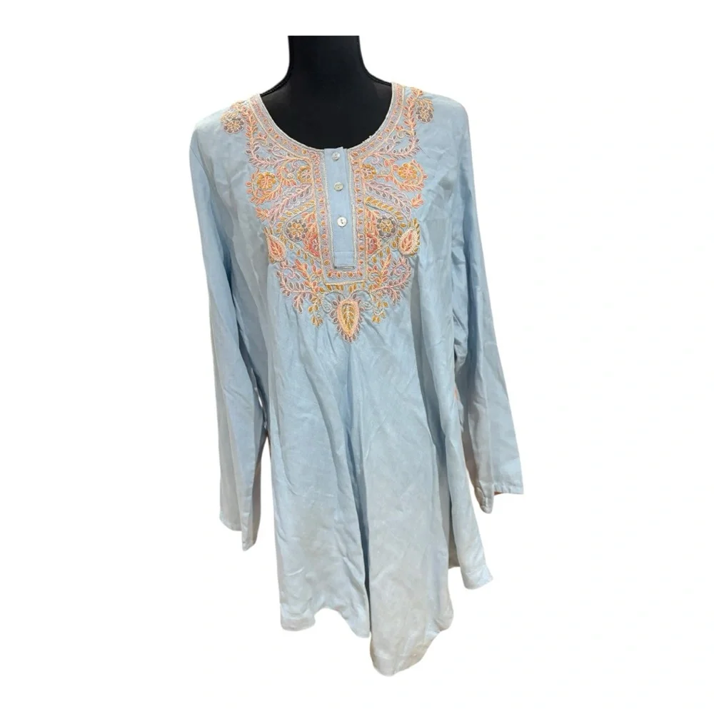 Soft Surroundings "Work of Heart" Embroidered Chambray Tunic in light blue. - Picture 2 of 7